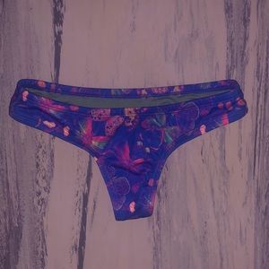 Jolyn Swim “Duke” Bikini Bottoms 🦋